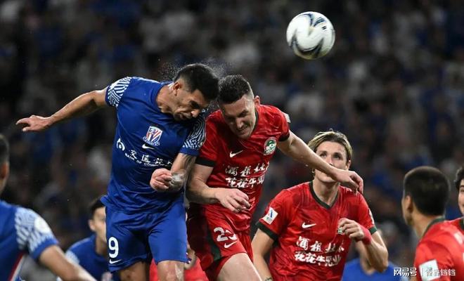 关于申花客场表现出色，夺得惊险胜利的信息
